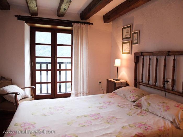 Maison d'hôtes Casas De Zapatierno à Espierba Chambre photo