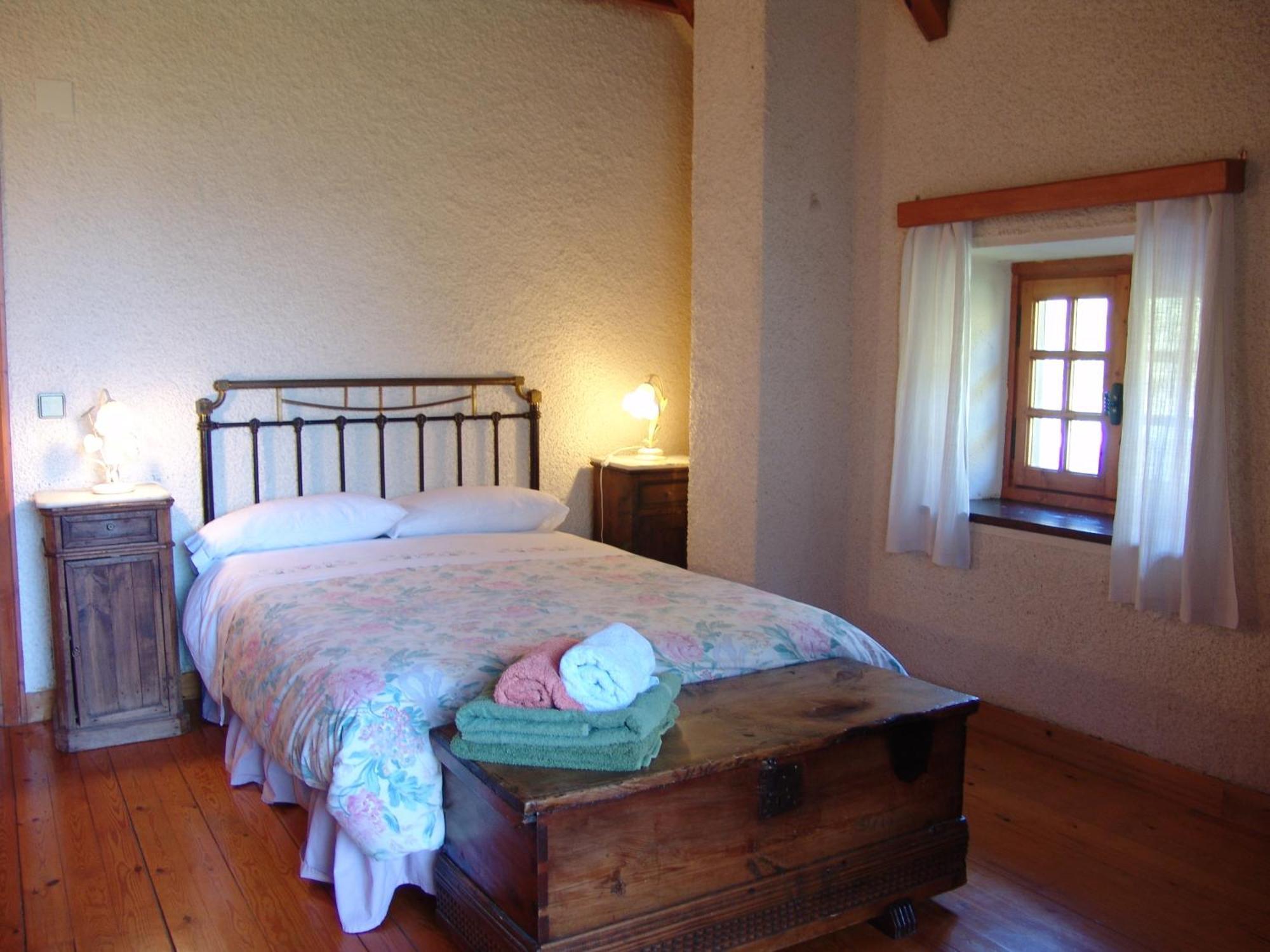 Maison d'hôtes Casas De Zapatierno à Espierba Chambre photo