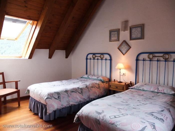 Maison d'hôtes Casas De Zapatierno à Espierba Chambre photo